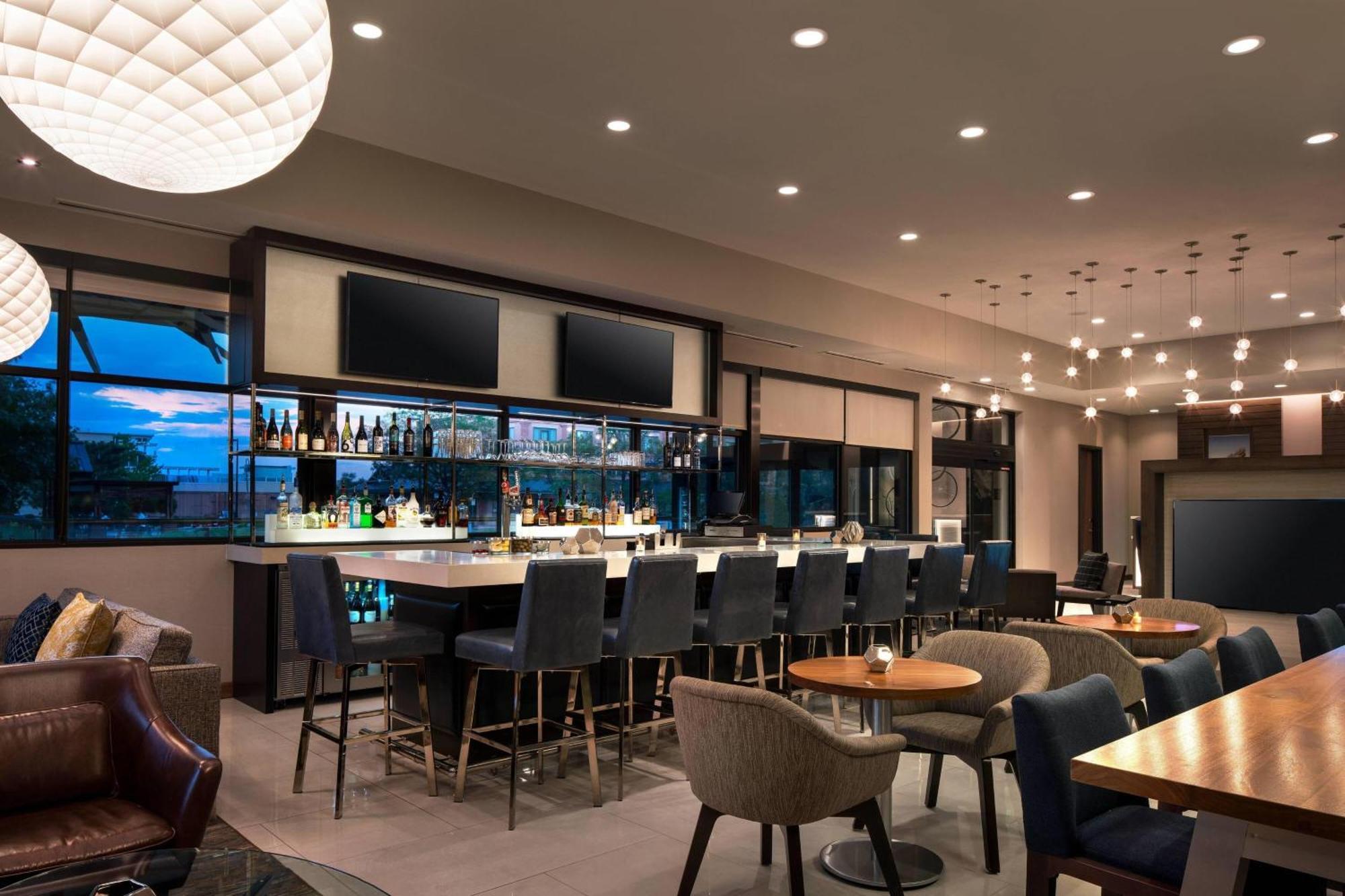 Residence Inn By Marriott Boulder Canyon Boulevard Экстерьер фото
